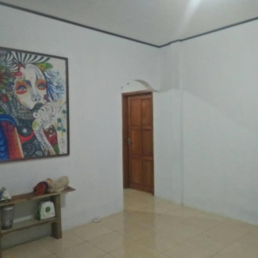Sugi House Toraja - Villa Penginapan Sewa Harian Rantepao Exteriör bild